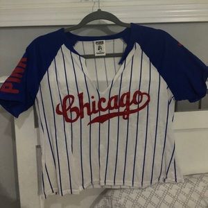 M PINK Cubs MLB cropped tee